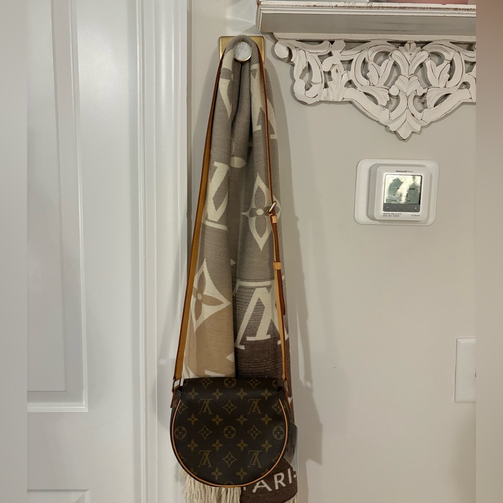 LV Monogram Tambourin Crossbody Bag  NWT VINTAGE - Picture 7 of 16